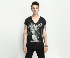 Ash Stymest photo #