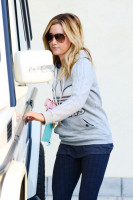 photo 6 in Ashley Tisdale gallery [id551321] 2012-11-11