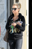photo 8 in Ashley Tisdale gallery [id561932] 2012-12-20