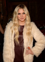 Ashlee Simpson photo #