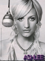 photo 19 in Ashlee Simpson gallery [id56001] 0000-00-00