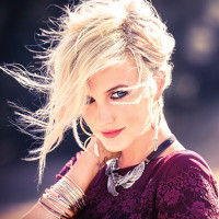 Ashlee Simpson photo #