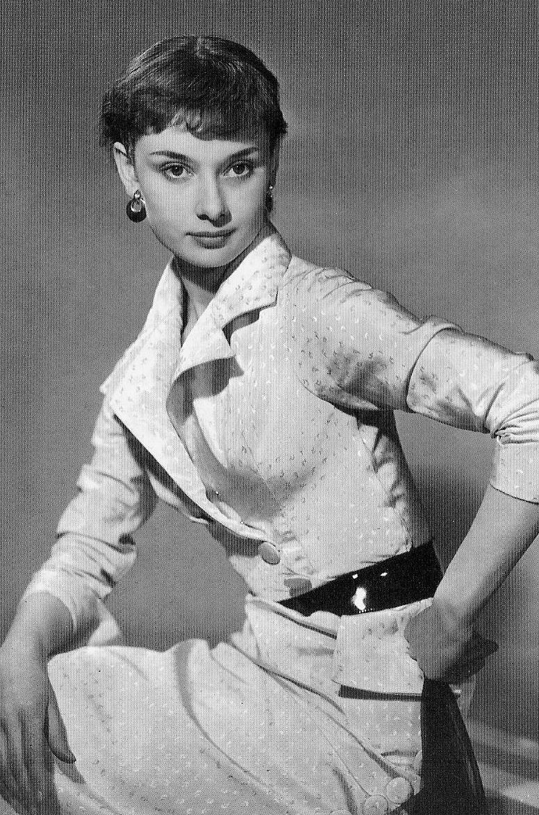 Audrey Hepburn: pic #488877