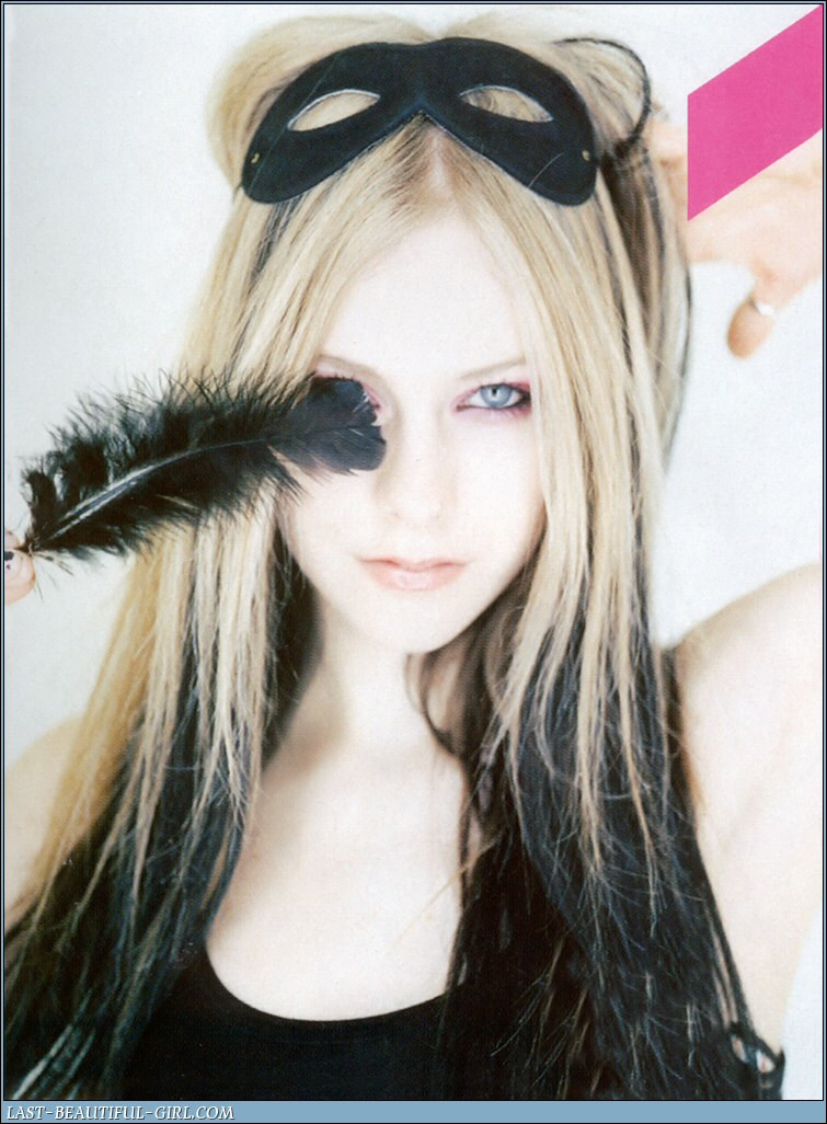 Avril Lavigne: pic #91835