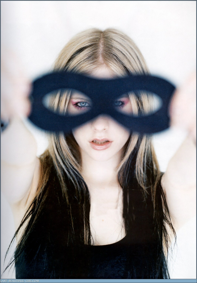 Avril Lavigne: pic #91836