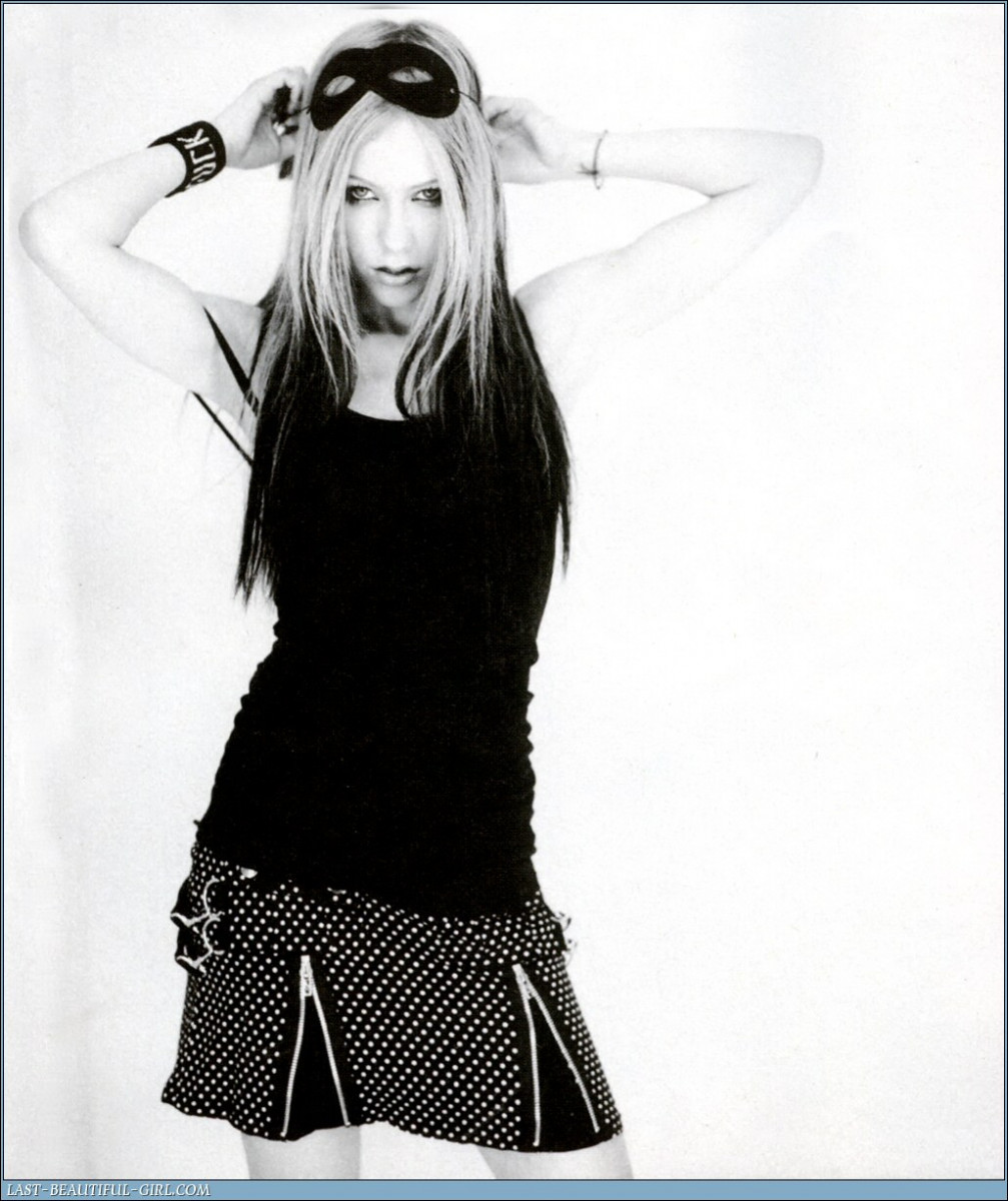 Avril Lavigne: pic #91845