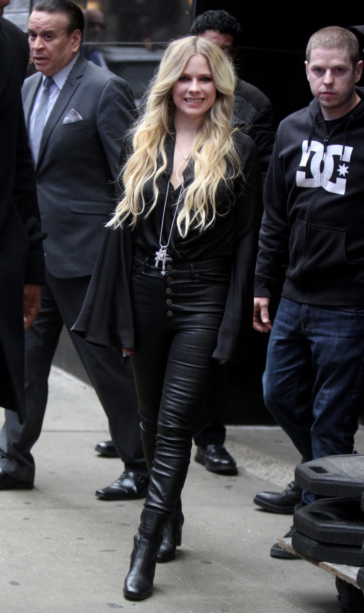 Avril Lavigne: pic #1107537