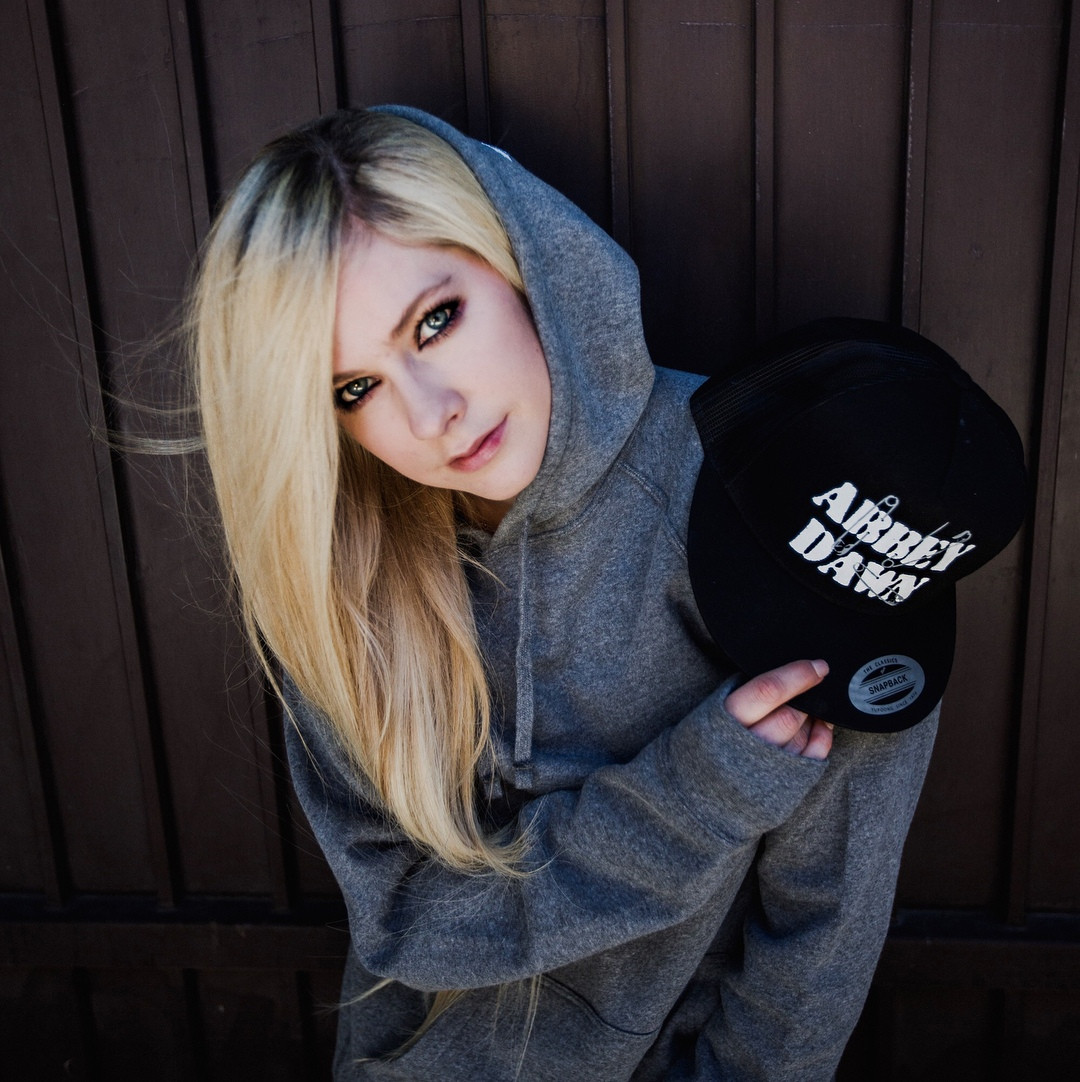 Avril Lavigne: pic #1072682