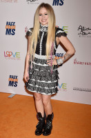 Avril Lavigne pic #1133509