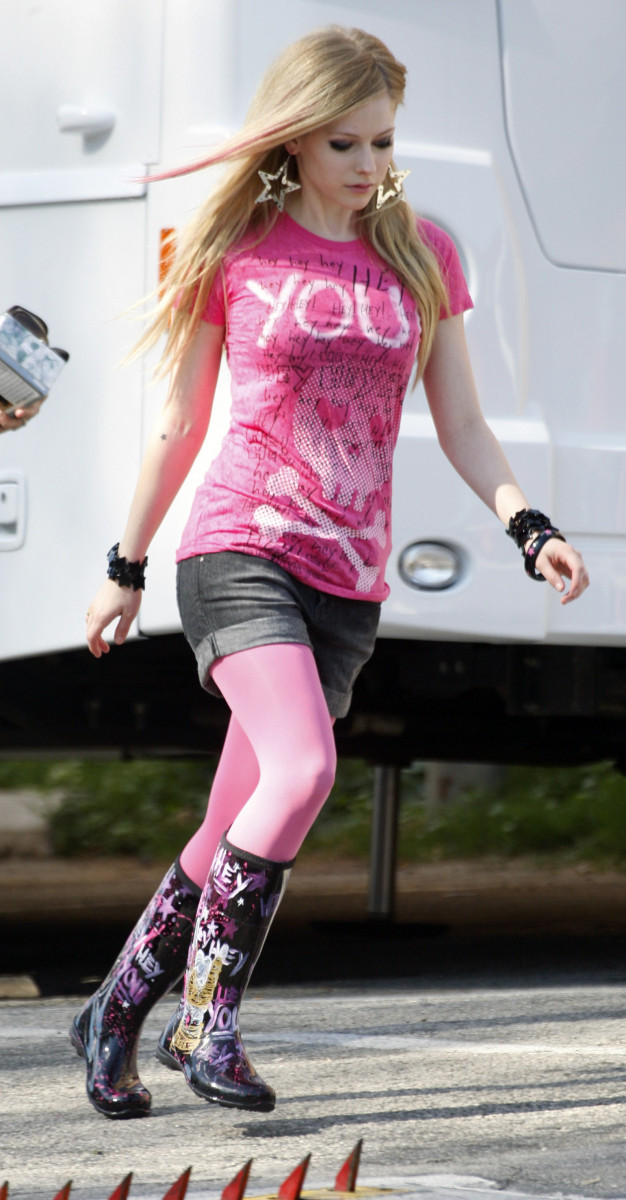 Avril Lavigne: pic #147515
