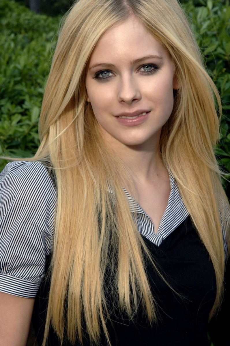 Avril Lavigne: pic #155472