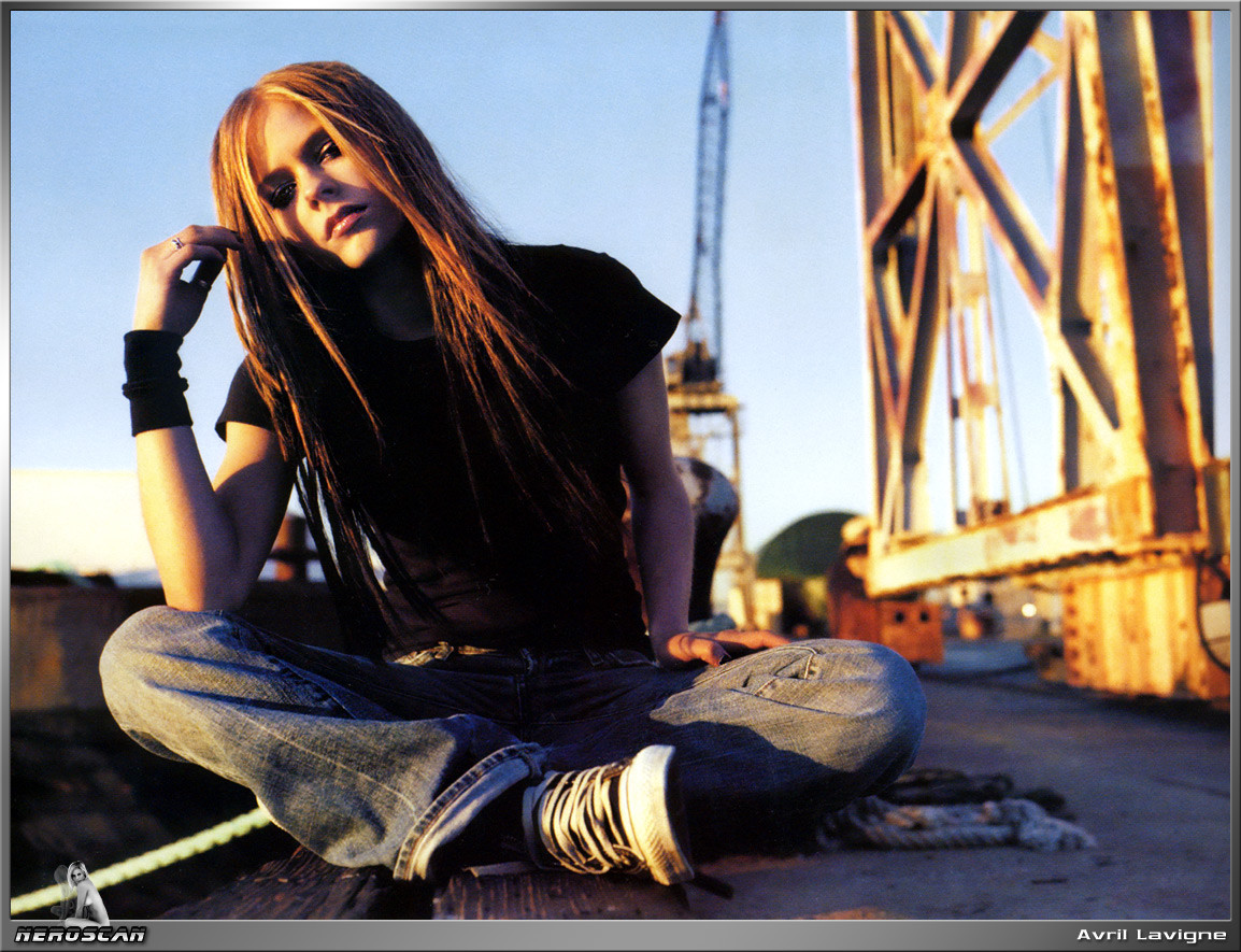 Avril Lavigne: pic #18001