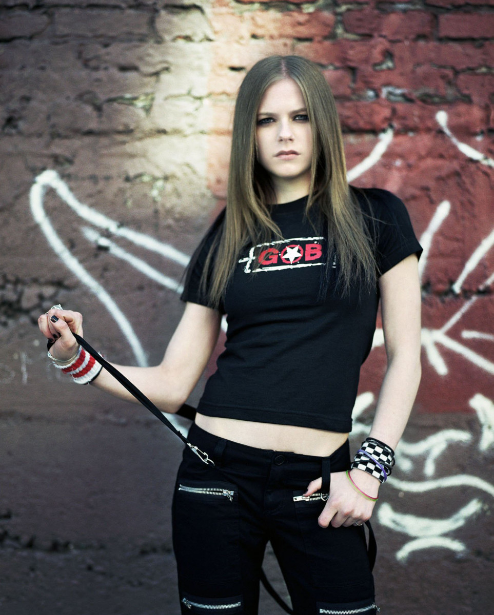 Avril Lavigne: pic #152307