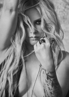 Avril Lavigne photo #