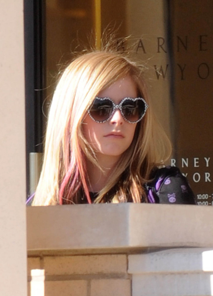 Avril Lavigne: pic #150353