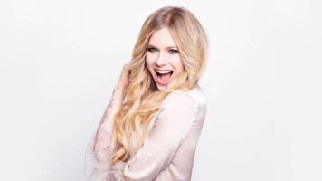 Avril Lavigne Photo Gallery 1275 High Quality Pics Theplace