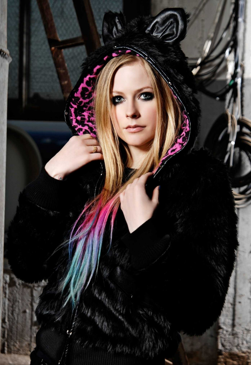 Avril Lavigne: pic #522646