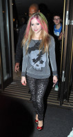 photo 18 in Avril Lavigne gallery [id527368] 2012-09-01
