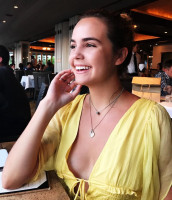 Bailee Madison photo #