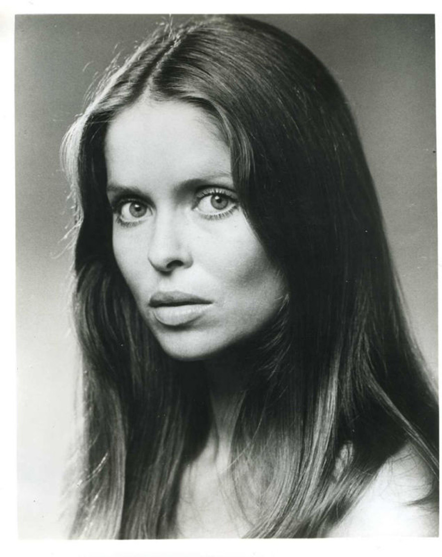 Barbara Bach photo 23 of 56 pics, wallpaper photo 368567 ThePlace2