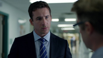 Barry Sloane  photo #