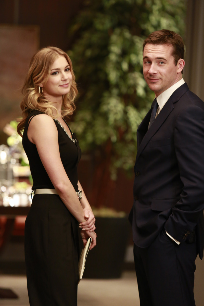 Barry Sloane : pic #1200819