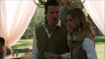 Barry Sloane  photo #