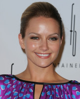 Becki Newton photo #