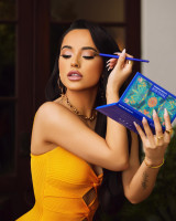 Becky G  photo #