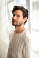 Ben Barnes photo #