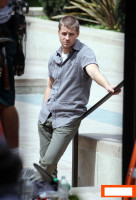 Ben McKenzie photo #