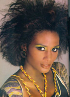 Beverly Johnson photo #