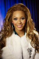 photo 3 in Beyonce Knowles gallery [id120057] 2008-12-12