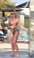 Billie Faiers photo #