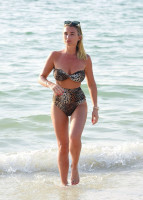 Billie Faiers photo #