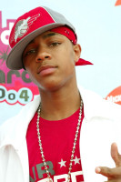 Bow Wow photo #