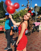 photo 16 in Brec Bassinger gallery [id1035078] 2018-05-08