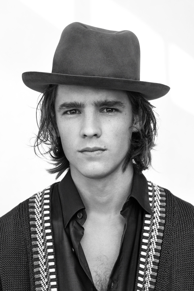 Brenton Thwaites: pic #1290193