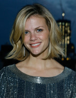 photo 11 in Brooklyn Decker gallery [id388058] 2011-06-24