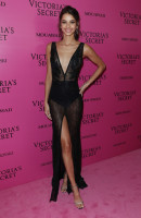 Bruna Lirio pic #982495