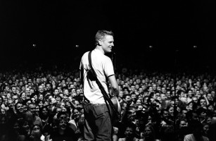 Bryan Adams photo #