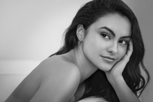 Camila Mendes photo #