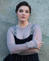 Camren Bicondova photo #