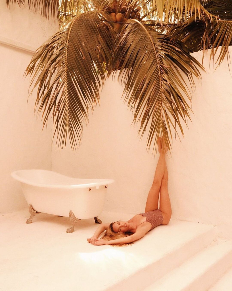 Candice Swanepoel: pic #1242027