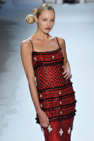 photo 9 in Candice Swanepoel gallery [id163921] 2009-06-22