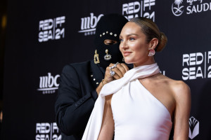 photo 16 in Candice Swanepoel gallery [id1286028] 2021-12-10