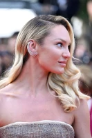 photo 4 in Candice Swanepoel gallery [id1304898] 2022-07-11
