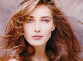 Carla Bruni photo #