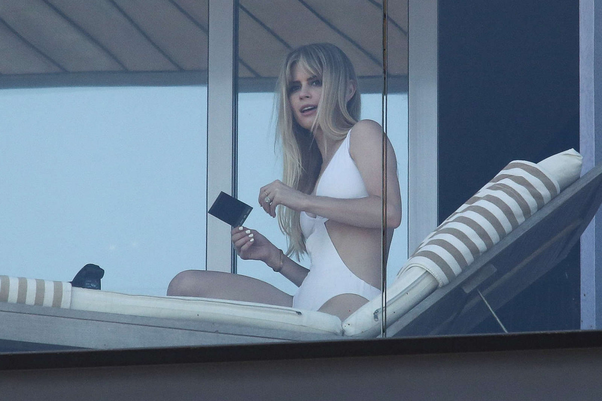 Carlson Young: pic #954133