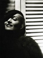 Carole Lombard photo #